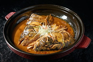 美味酱焖野生鲢鱼头