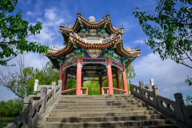 中国北京颐和园镜桥