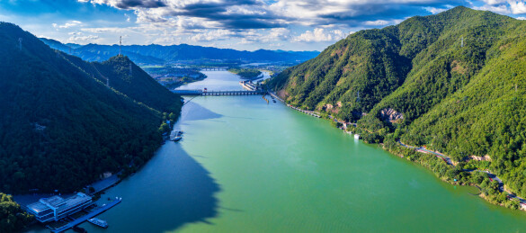 杭州市桐庐县富春江小三峡风光