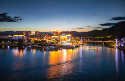 杭州市桐庐县桐君山景区航拍风光