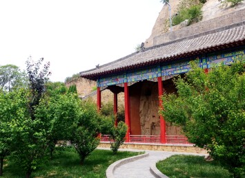 巩义石窟寺大门、内部