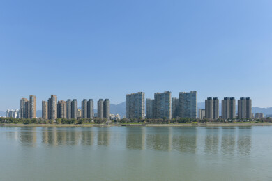 江边高层住宅区