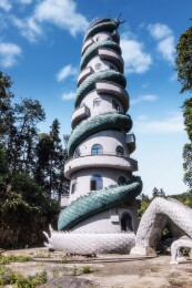 青龙古塔