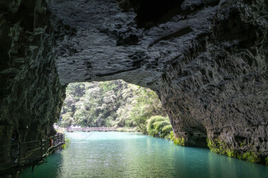 贵州绥阳十二背后双河谷地下溶洞