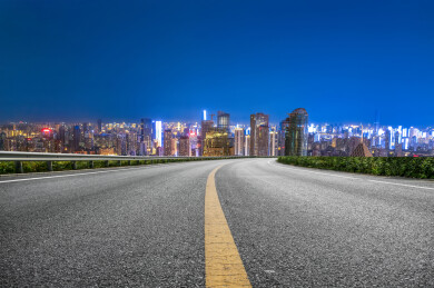 夜间城市公路景观