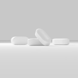 极简视角：白色药片的静态美学