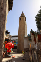 山西省吕梁市柳林县，双塔寺内的东塔