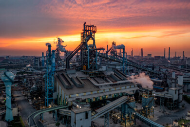 上海宝山钢铁厂夜景