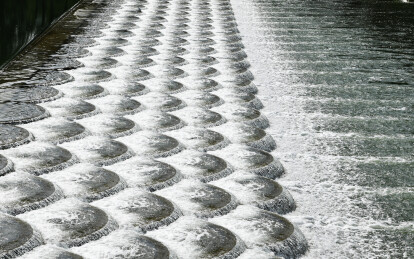 山东枣庄滕州市羊庄镇薛河上的鱼鳞坝