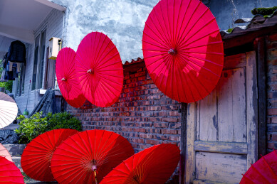 四川省泸州市江阳区分水岭镇油纸伞