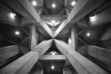 现代风格建筑外观局部