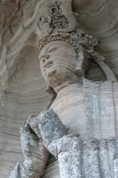 安岳石刻茗山寺佛像