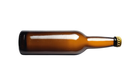 空琥珀色啤酒瓶