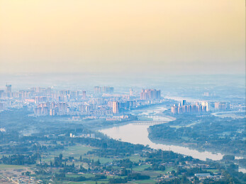 四川成都崇州市远景航拍图