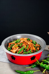 辣椒炒肉 
