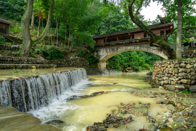 航拍湖南益阳安化茶马古道花花溪村