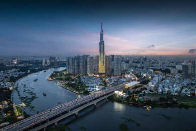 越南胡志明市城市高楼天际线夜景风光航拍