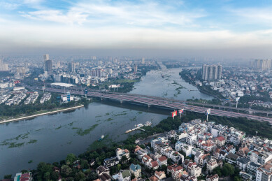 越南胡志明市城市西贡河天际线风光航拍