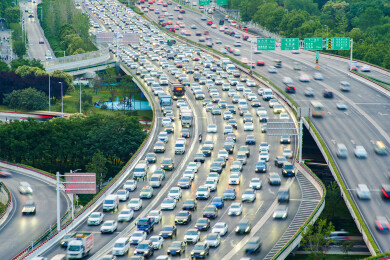 城市道路拥堵车流