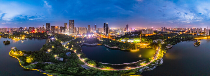 中国山东省日照市夜晚VR全景高楼大厦建筑