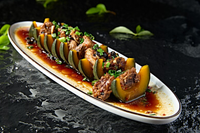 中餐美食豆豉金瓜蒸排骨