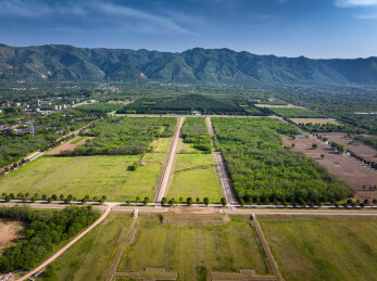 陕西西安秦始皇帝陵丽山园