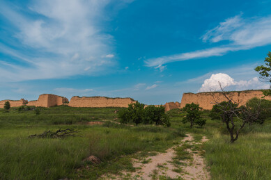山西大同云冈石窟，荒芜的云冈堡
