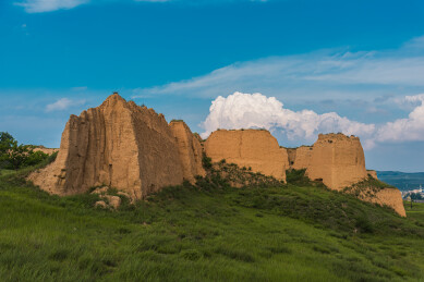 山西大同云冈石窟，荒芜的云冈堡