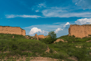 山西大同云冈石窟，荒芜的云冈堡