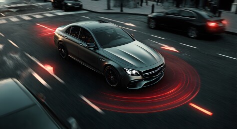 都市夜幕奔驰车安全驾驶