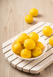 新疆小白杏