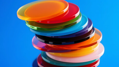 彩色透明塑料盘堆叠
