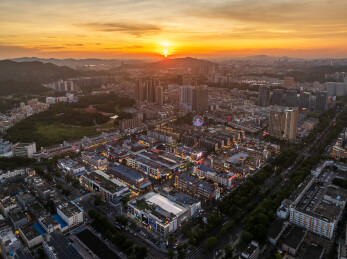 广东深圳后浪新天地晚霞夜景航拍