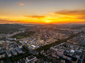 广东深圳后浪新天地晚霞夜景航拍