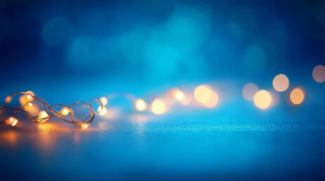 灯串蓝调氛围场景