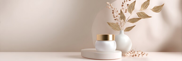 柔和护肤品摆拍氛围感