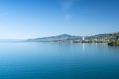 瑞士蒙特勒日内瓦湖畔