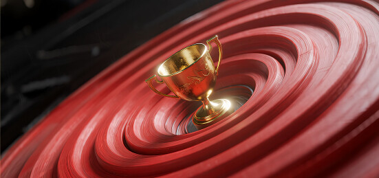 漩涡中的金色奖杯