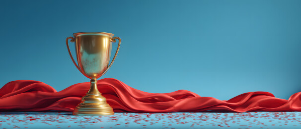 金杯与飘带的视觉盛宴