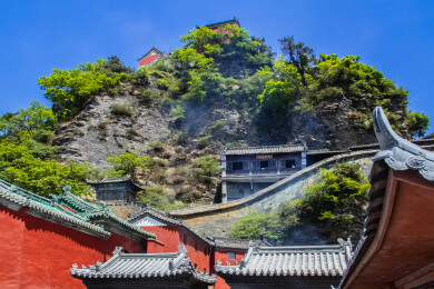 中国湖北省十堰市武当山金顶道观园林建筑