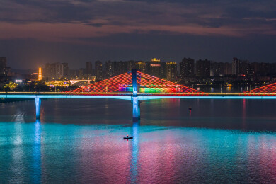 重庆合川嘉陵江南屏大桥夜景航拍