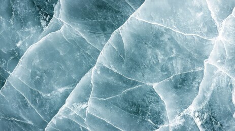 冰面龟裂纹理质感呈现冰冷氛围