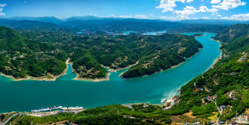中国陕西省安康市天柱山瀛湖生态旅游风景区