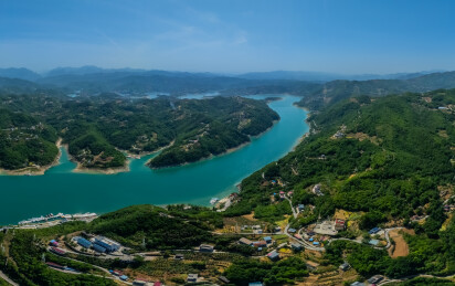 中国陕西省安康市天柱山瀛湖生态旅游风景区
