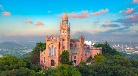 上海市西佘山建筑风光航拍