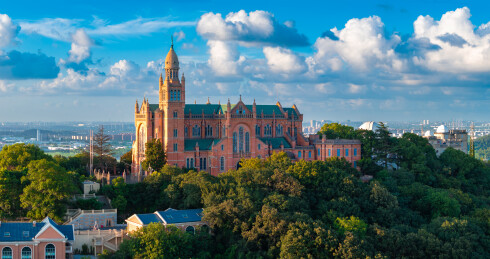 上海市西佘山建筑风光航拍