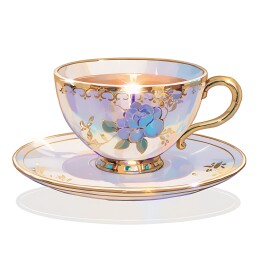 彩釉花朵图案茶杯