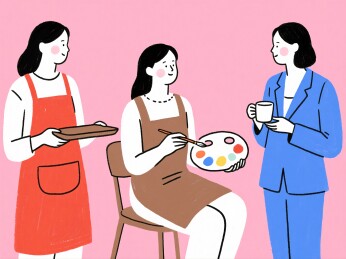 三位女性的不同生活场景展示