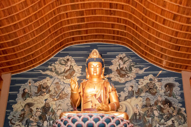 七月夏日，邛崃市白鹤山鹤林寺建筑