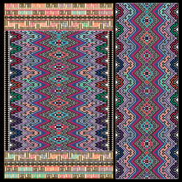 近现代广西苗族女子织锦头帕上的八角花